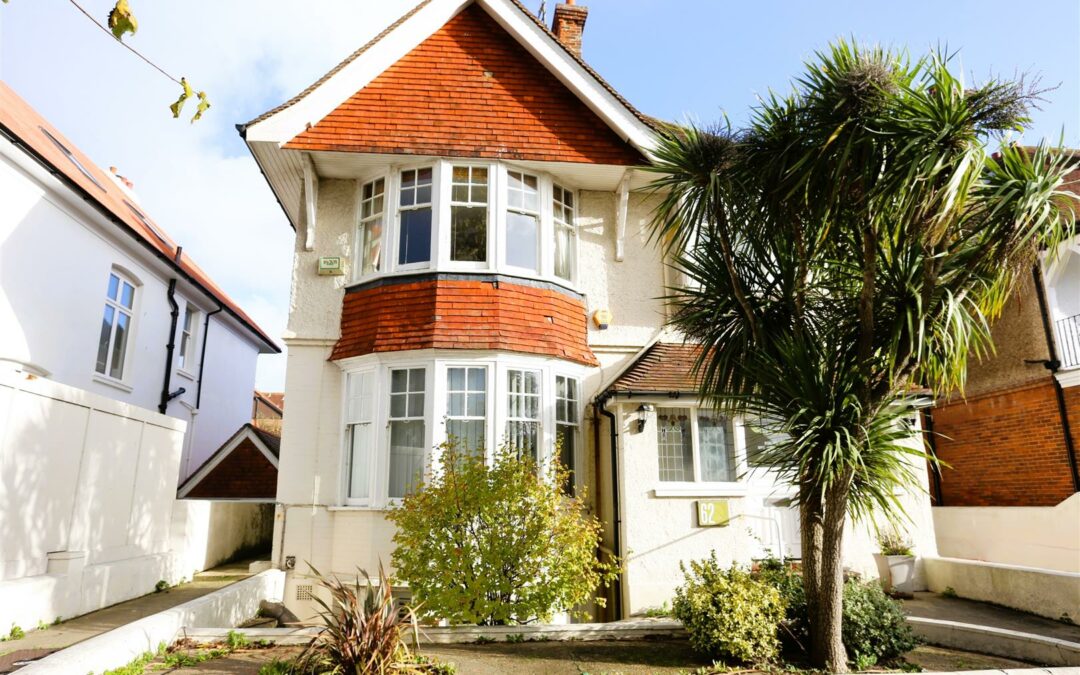 Palmiera Avenue, Hove