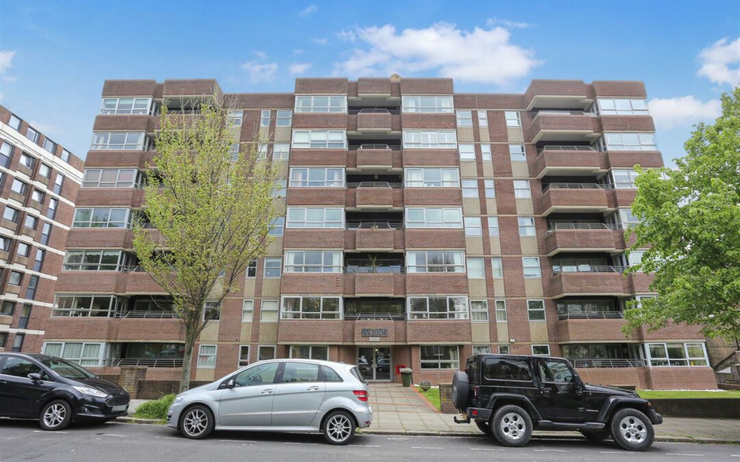 Veric, Eaton Gardens, Hove