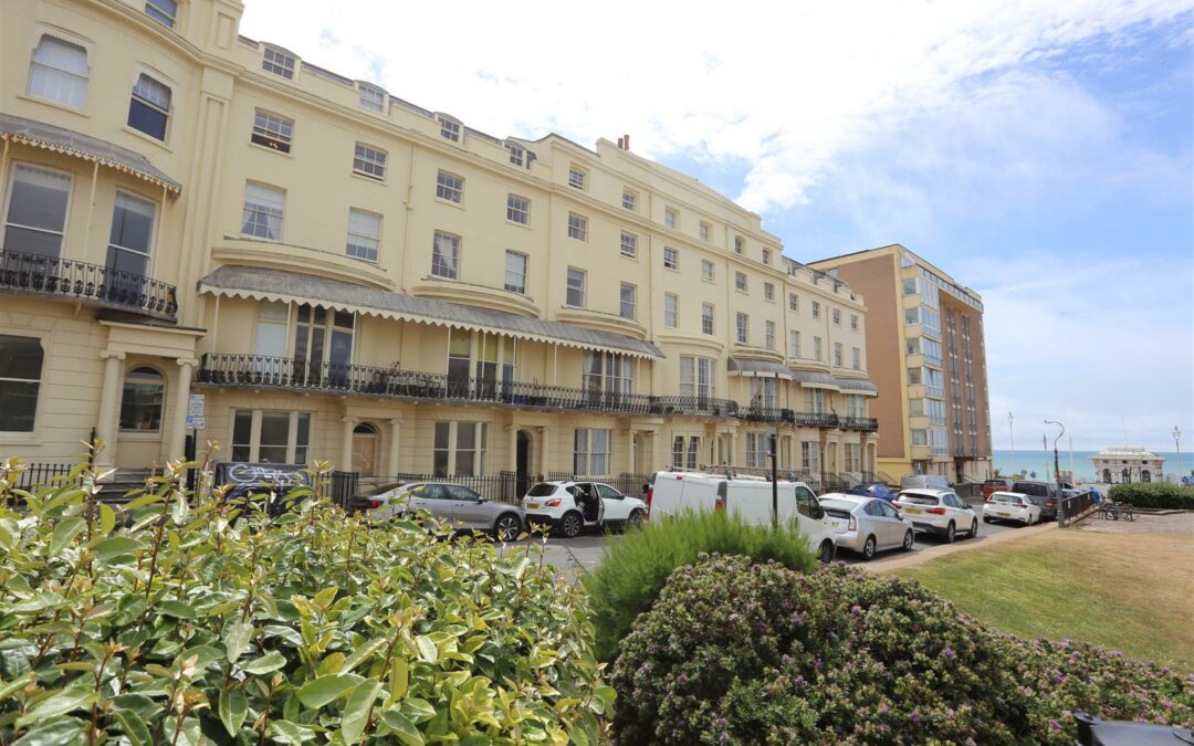 Regency Square, Brighton