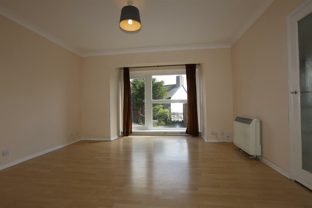 Flat 2 Downsview24-28 Compton RoadBrightonEast Sussex