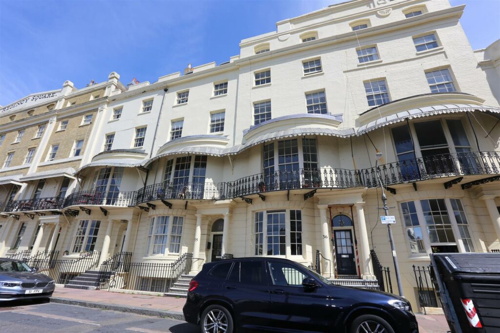 Regency Square, Brighton