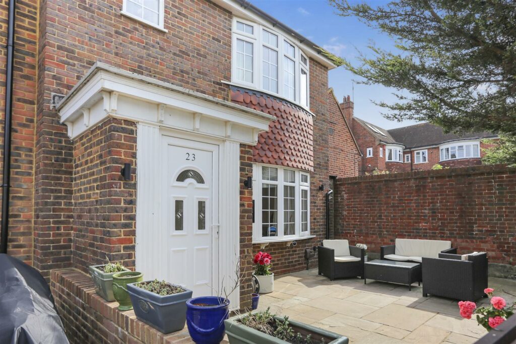 Lansdowne Road, Hove