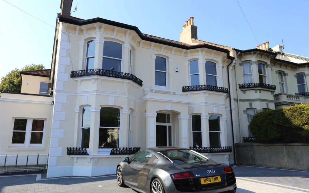 Stanford Avenue, Brighton