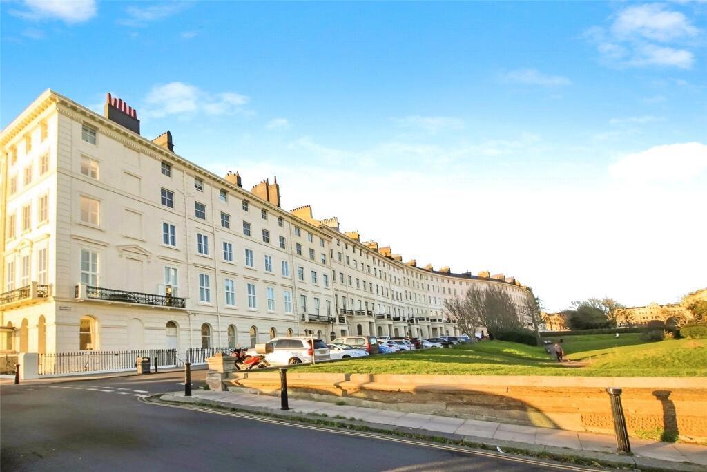 Adelaide Crescent, Hove