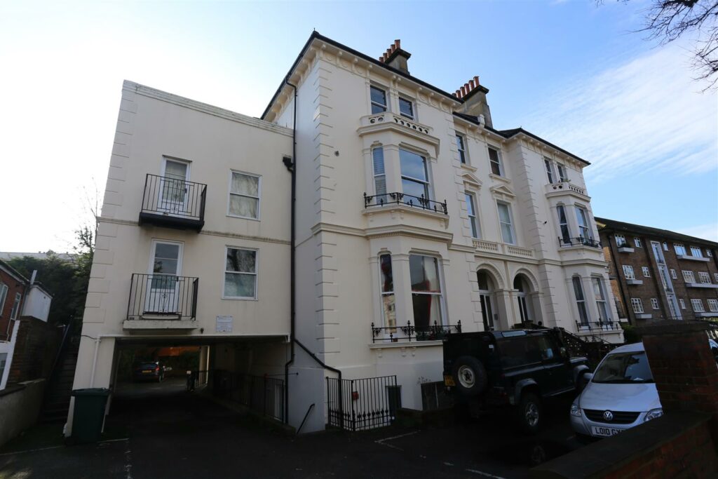 Stanford Avenue,  Brighton