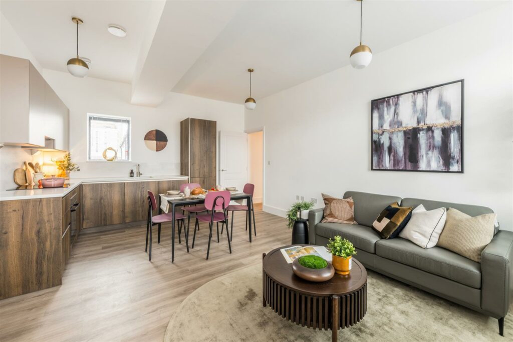 Gemini House, Hove