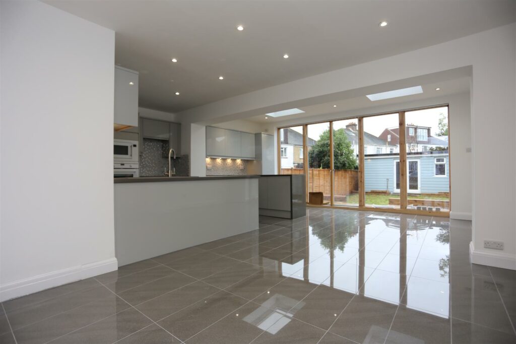 Lullington Avenue, Hove