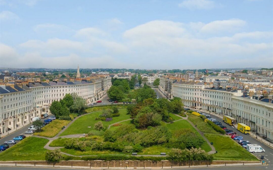 Adelaide Crescent, Hove